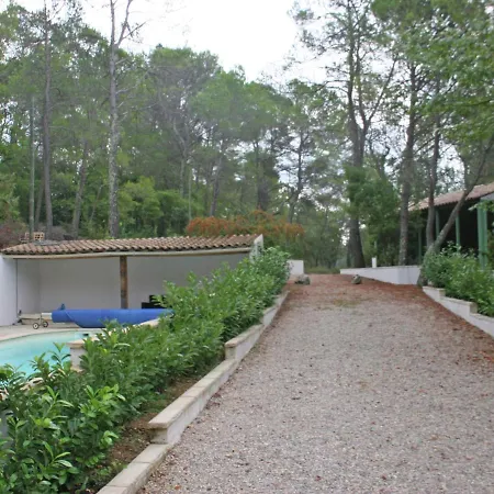 Holiday home Comfortable With Private Pool